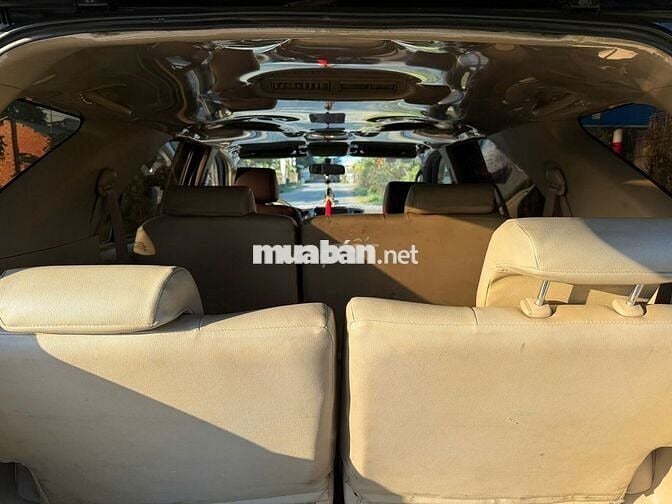 Toyota Fortuner 2010 2.G máy dầu số sàn