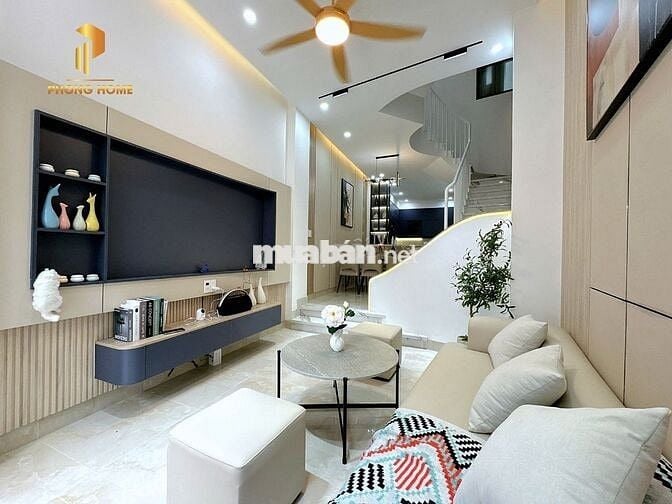 🔥🔥Nhà kiệt TTTP, nhà 3 tầng đường Cù Chính Lan