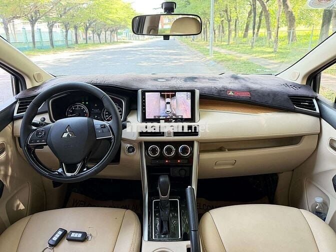 Bán xe XPANDER 2019 số tự động rất đẹp