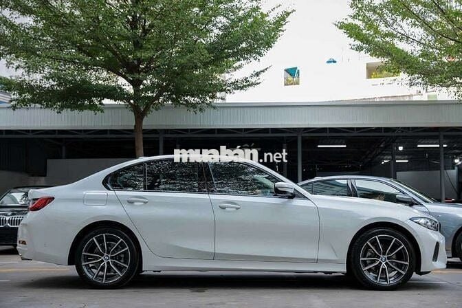 BMW 320i Sport Line Lci 2025 Trắng