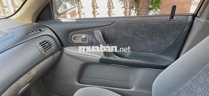 Ford Laser 2001 Deluxe 1.6 MT - 280000 km