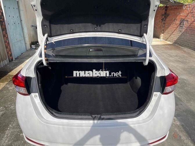 Toyota Vios 2019 Số sàn Trắng ít chạy