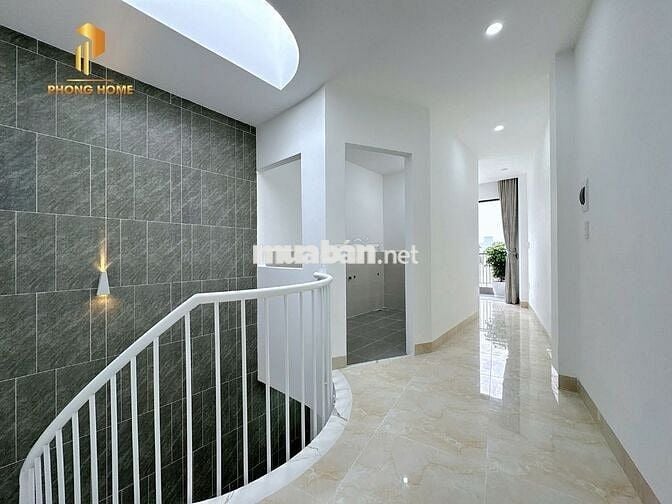 🔥🔥Nhà kiệt TTTP, nhà 3 tầng đường Cù Chính Lan