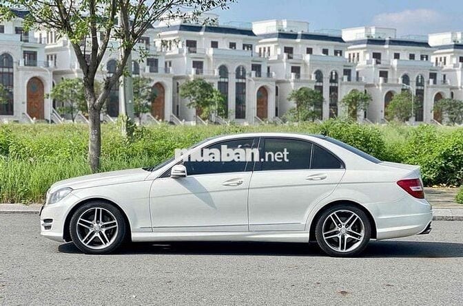 xe gia đình cần bán