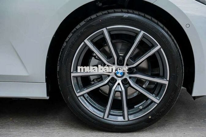 BMW 320i Sport Line Lci 2025 Trắng