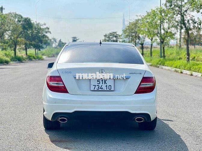 xe gia đình cần bán