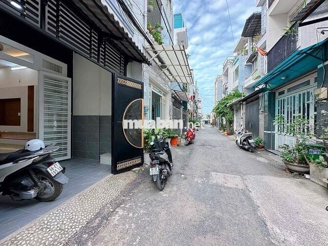 CHỦ ĐỊNH CƯ NƯỚC NGOÀI CẦN BÁN (4M X 16M)NGAY KHU DÂN CƯ VĨNH LỘC