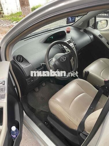 Toyota Yaris 2007 nhập pháp