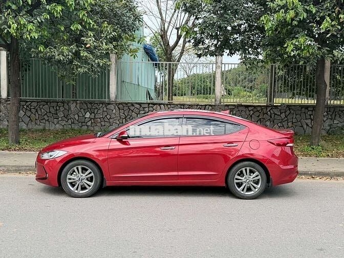 Bán xe ELANTRA số tự động cọp rất đẹp