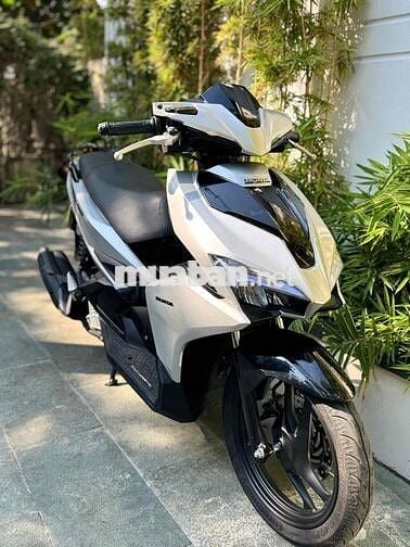 air blade bạc Porsche ( nậu xớ tt13tr nhận xe)