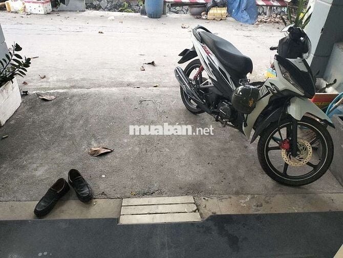 Nhà nguyên căn cho thuê gần chợ 19/5 DT 4❌20 trệt 1lầu 2pn2wc BHH