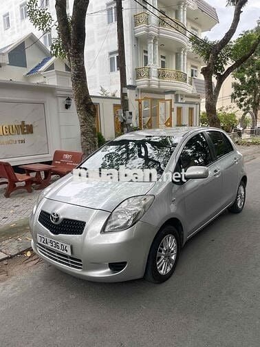 Toyota Yaris 2007 nhập pháp