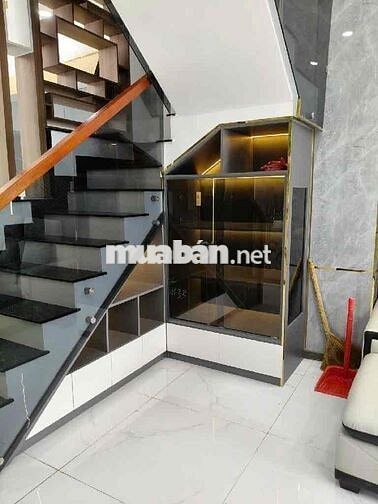 XE HƠI CHẠY TỚI NHÀ HOÀN CÔNG CHUẨN SỔ HỒNG RIÊNG HUỲNH TẤN PHÁT N.BÈ