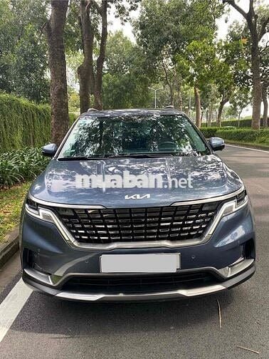 Kia Carnival 2022 Premium 7 chỗ
