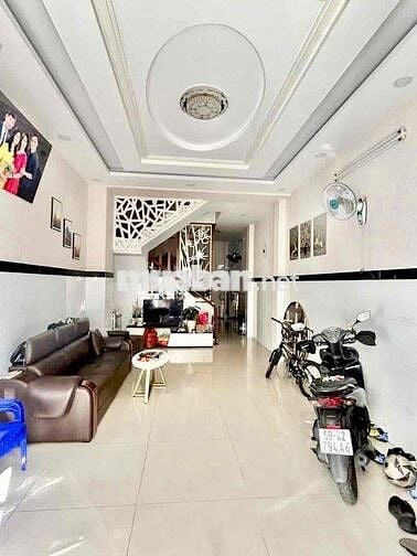 Cho Thuê Nhà sẵn nội thất Hẻm Lê Văn Quới - Bình Tân