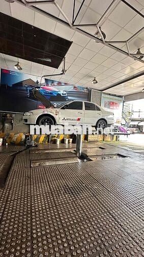 Mitsubishi Lancer 2000 GLXI 1.6 MT - 580000