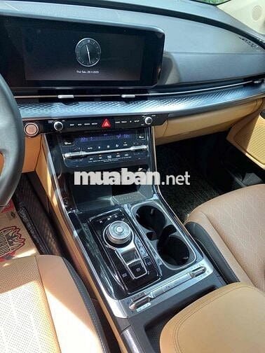 Kia Carnival 2022 Premium 7 chỗ