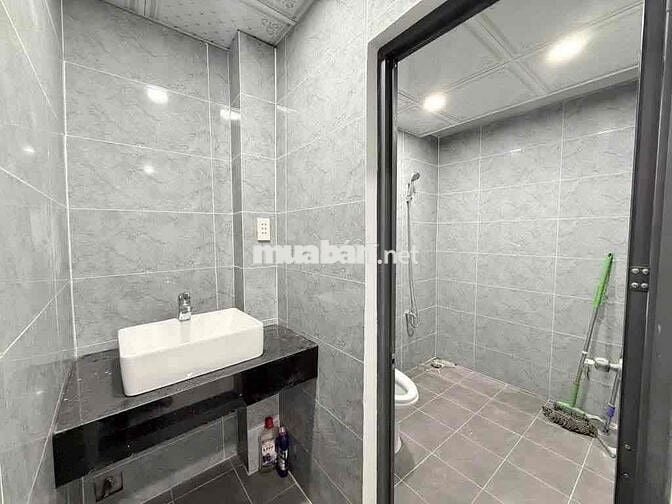 🔑 NHÀ ĐẸP 2 TẦNG NGUYỄN XÍ 55M2 FUL NT GIÁ 4 TỶ 4 💰 GIÁ : 4 TỶ 4