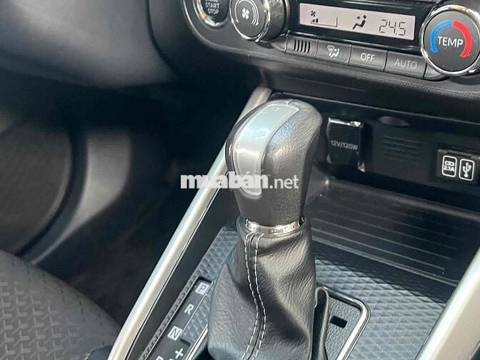 Toyota Raize 2024 - 4900 km như xe mới tinh