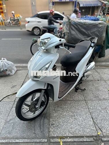 Honda vision 2016 mới 90% Bstp chính chủ