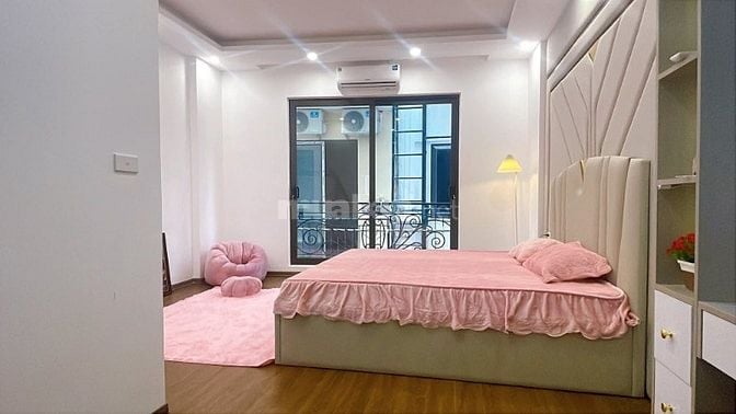 Nhà Đẹp Định Công Thượng, Hoàng Mai 33m, 4 tầng, mt 4.6m, giá 8.8 tỷ.