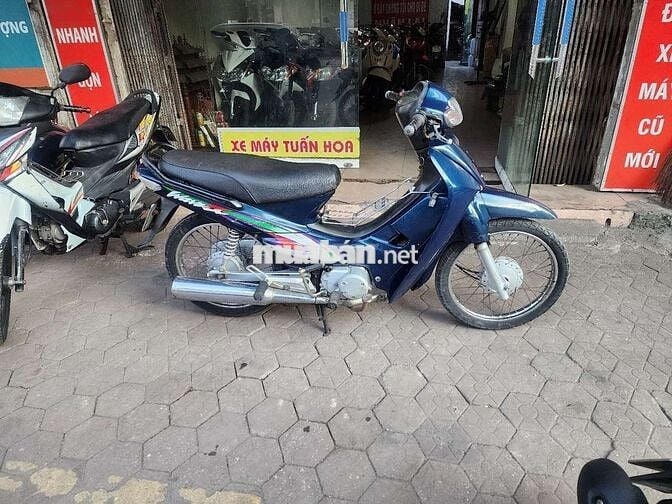 Cần bán xe như hình máy móc ok luôn