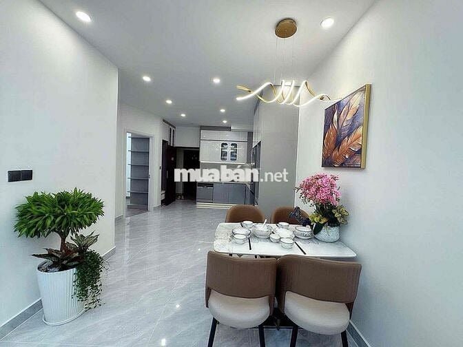 thuê căn hộ Sky garden 2 Phú Mỹ Hứng Q7 71m2 2PN 2wc full nội thất