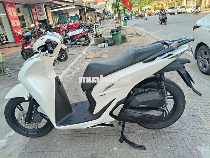 Honda SH 150 đời 2022 xe đẹp xuất sắc
