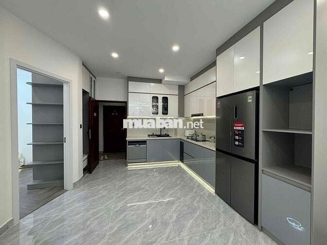 thuê căn hộ Sky garden 2 Phú Mỹ Hứng Q7 71m2 2PN 2wc full nội thất