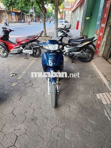 Cần bán xe như hình máy móc ok luôn