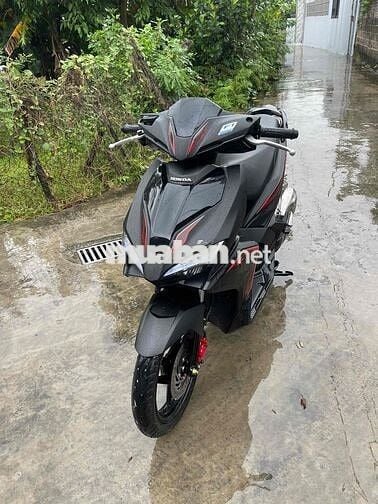 Cần bán ab 2018 máy zin 1 chủ đẹp keng