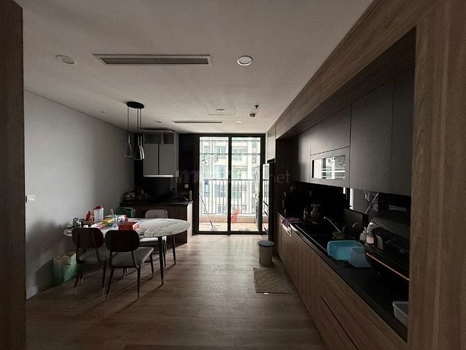 Cho thuê căn hộ 2104 toà nhà Housinco 286 Nguyễn Xiển, Thanh Trì, HN