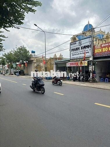 BÁN CĂN BIỆT THỰ SIÊU ĐẸP PHƯƠNG DĨ AN Giá 39ty900