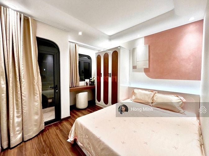 Chủ kẹt tiền bán cực gấp nhà Phan Xích Long giá lỗ nặng 