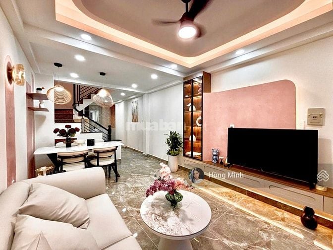 Chủ kẹt tiền bán cực gấp nhà Phan Xích Long giá lỗ nặng 