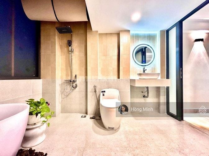 Chủ kẹt tiền bán cực gấp nhà Phan Xích Long giá lỗ nặng 