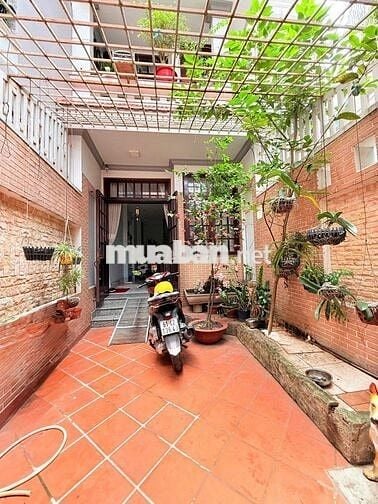 BÁN GẤP NHÀ PHAN ĐĂNG LƯU -1 CĂN RA MẶT TIỀN -106M2 5 TẦNG CHỈ 16.x TỶ