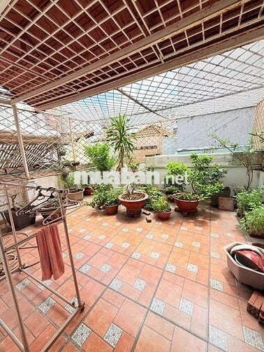 BÁN GẤP NHÀ PHAN ĐĂNG LƯU -1 CĂN RA MẶT TIỀN -106M2 5 TẦNG CHỈ 16.x TỶ