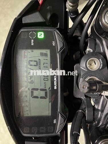 Bán raider cọp 2023 biển 49 chạy 9500km