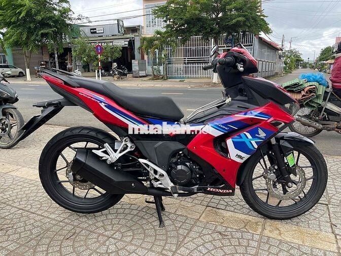 Bán xe Honda winner X 150 V3 chính chủ biển 49