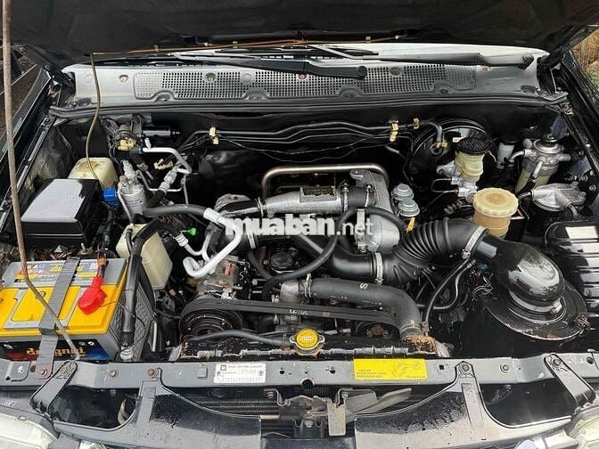 Isuzu Hi lander 2009 X-Treme 2.5 MT - 200000 km