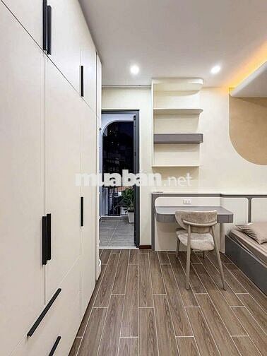 Phú nhuận 3 tầng 2pn nhà mới đẹp nội thất đầy đủ .