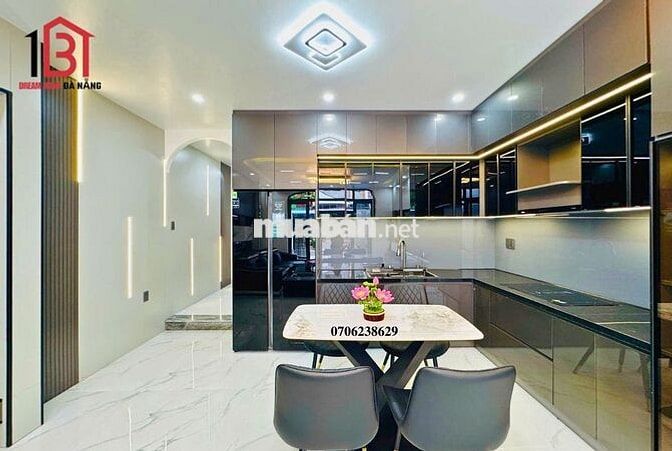 🔴🆘 Nhà Đẹp Hòa Minh 🆘 2 tầng mới đẹp mặt tiền đường hòa phú 19