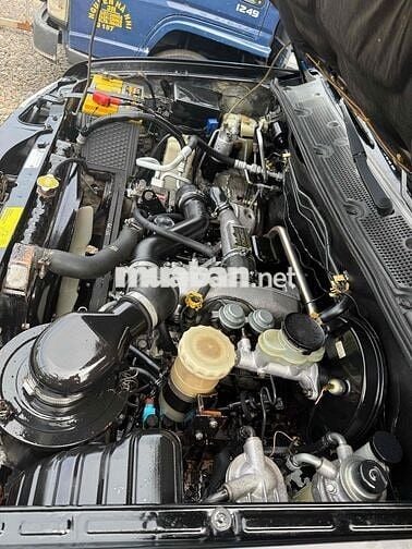 Isuzu Hi lander 2009 X-Treme 2.5 MT - 200000 km