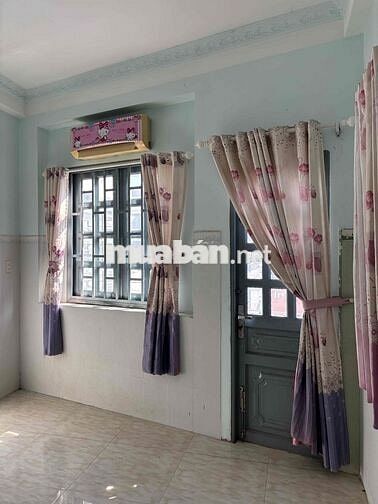 Cho thuê nhà nguyên căn hẻm 536 Âu cơ