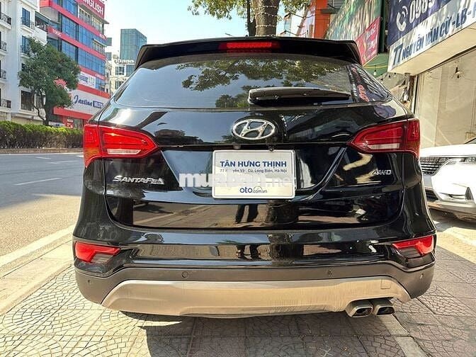 Hyundai Santa Fe 2.4 AT AWD 2017 đk 2018
