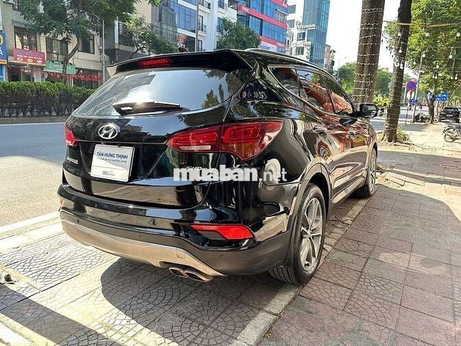 Hyundai Santa Fe 2.4 AT AWD 2017 đk 2018