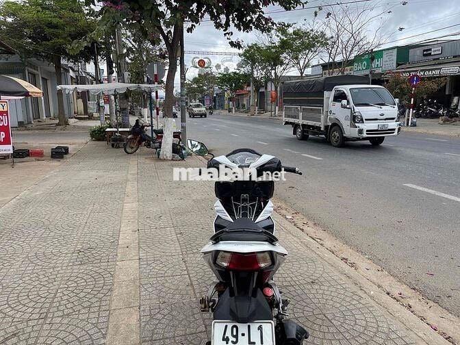 Bán Honda winner 150 chính chủ biển 49