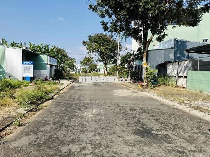 Chính chủ cần bán lô đất Đường Ban Ban Khu Bá tùng. Giá 3 tỷ 700 🔥🔥