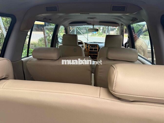 Isuzu Hi lander 2009 X-Treme 2.5 MT - 200000 km